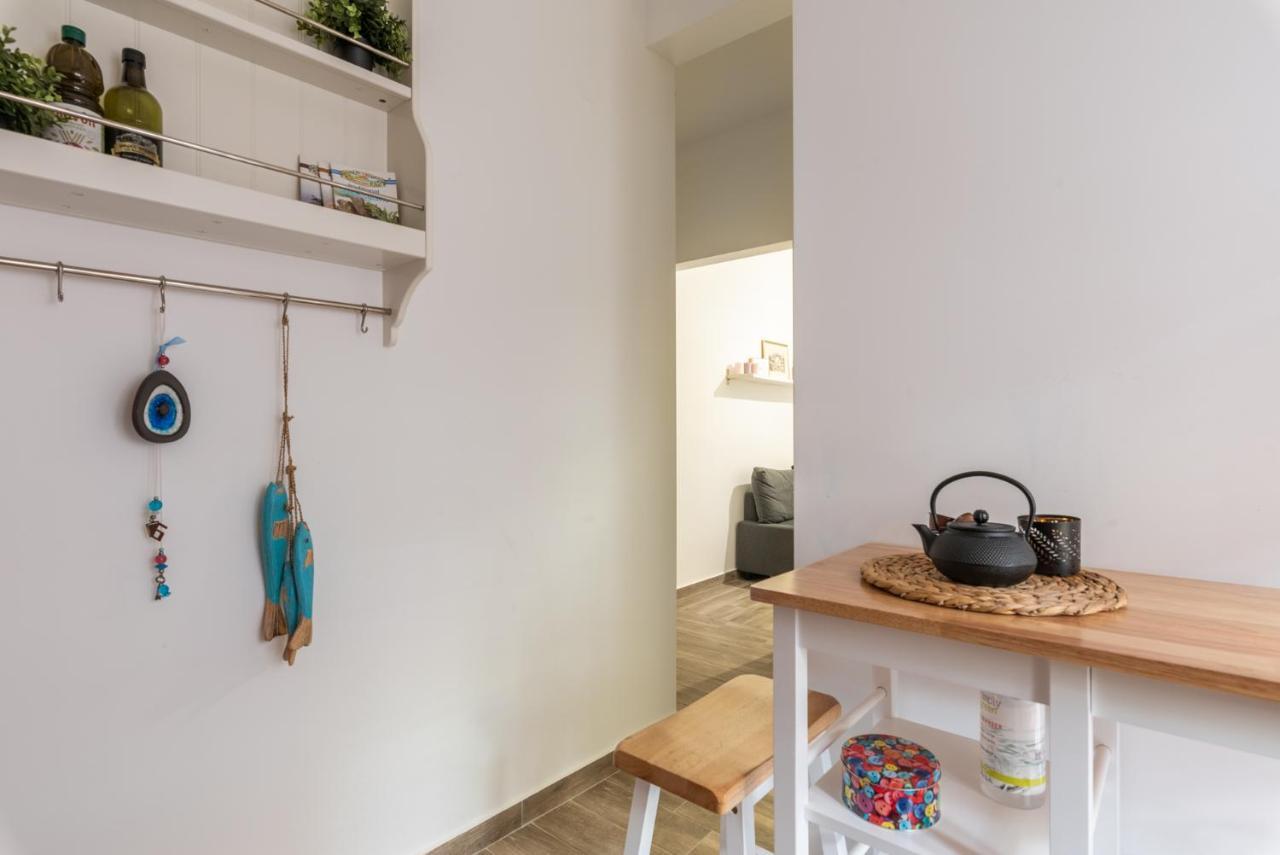 Retro Boutique Apt W Balcony In Historical Area Apartment Thessaloniki Exterior photo