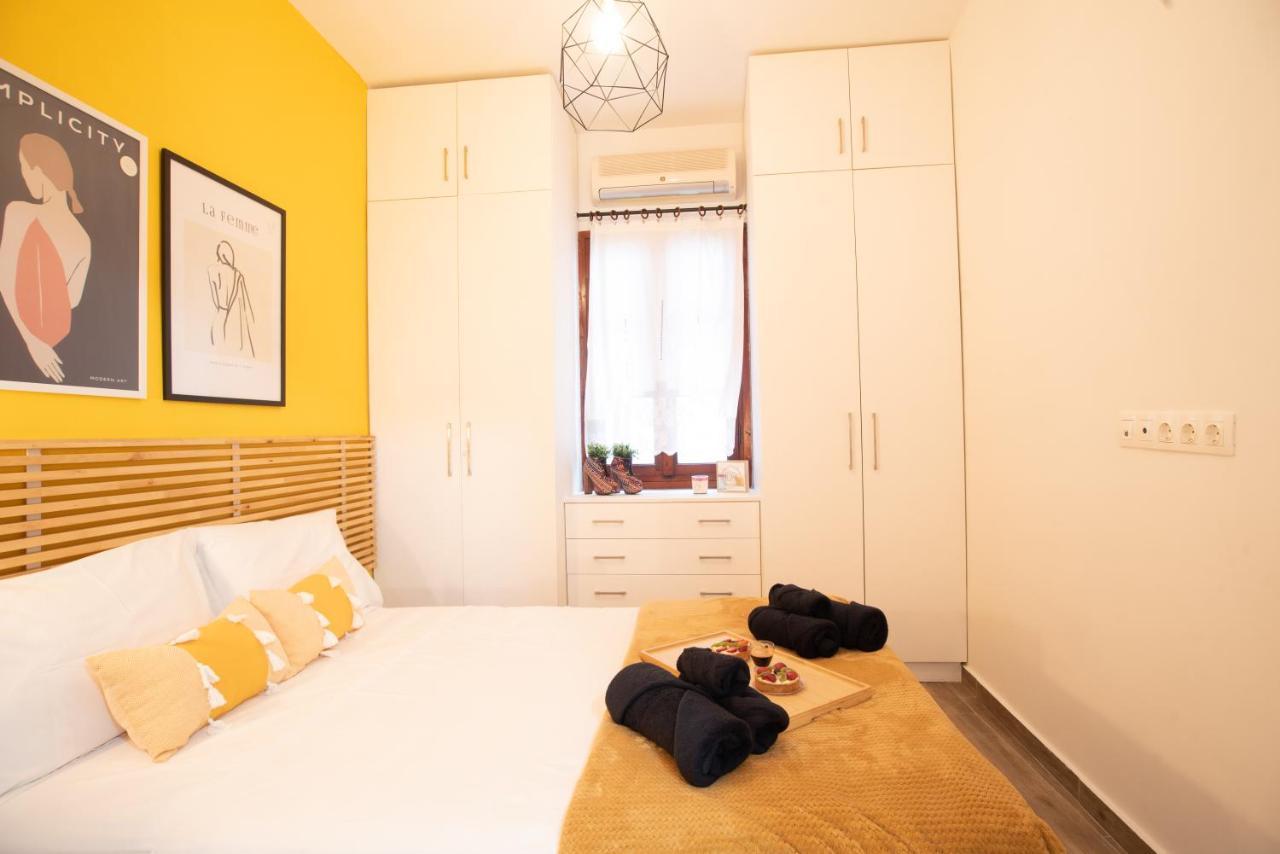 Retro Boutique Apt W Balcony In Historical Area Apartment Thessaloniki Exterior photo