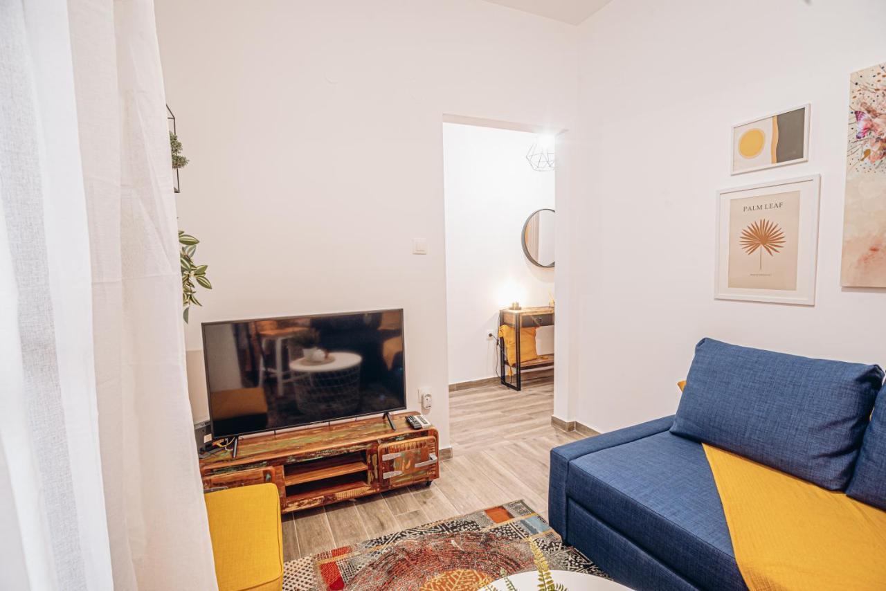 Retro Boutique Apt W Balcony In Historical Area Apartment Thessaloniki Exterior photo